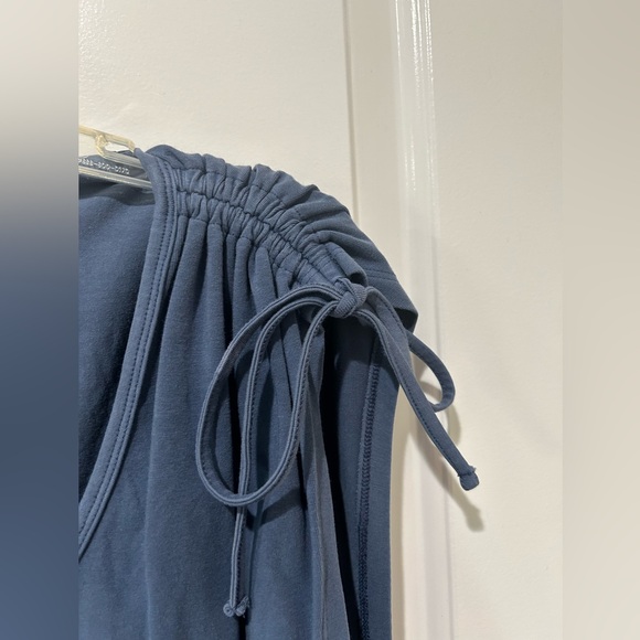 American Eagle blue cropped top size X-Large - Picture 4 of 5